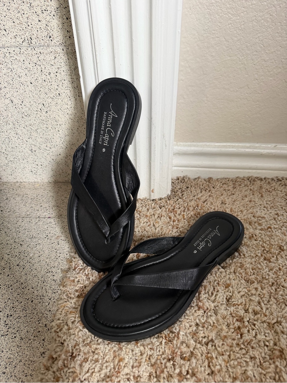 Nina Capri Black Leather Thong Sandals